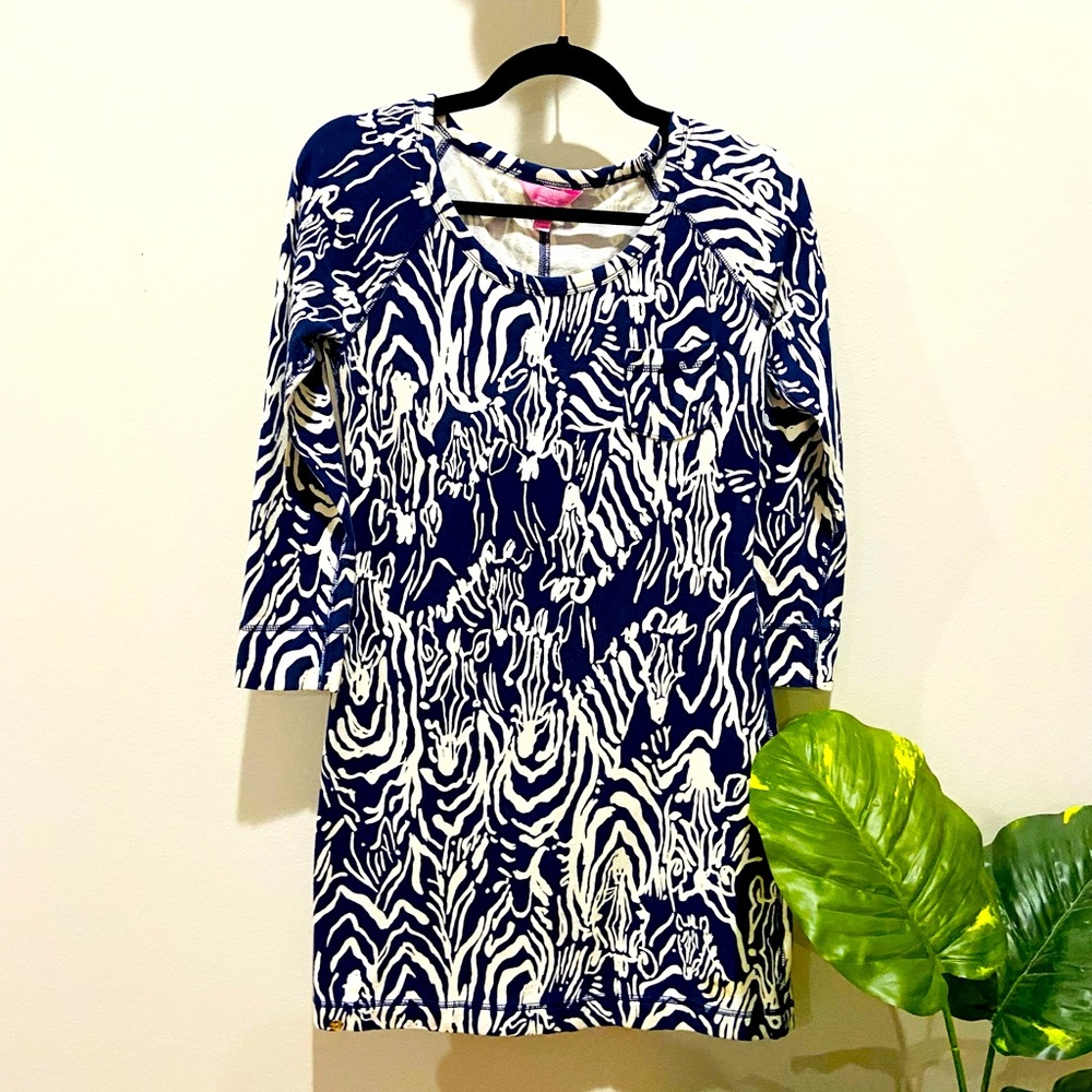 Lilly Pulitzer sweater dress - small